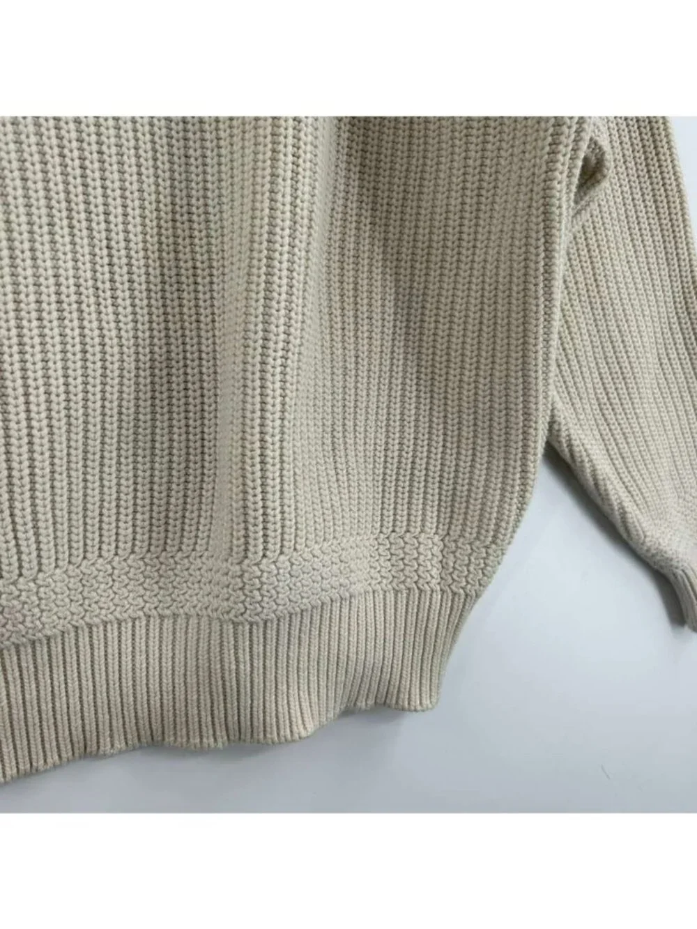 Eddie Bauer Sweater Men's Medium Beige Button Henley Knit Pullover Long Sleeve